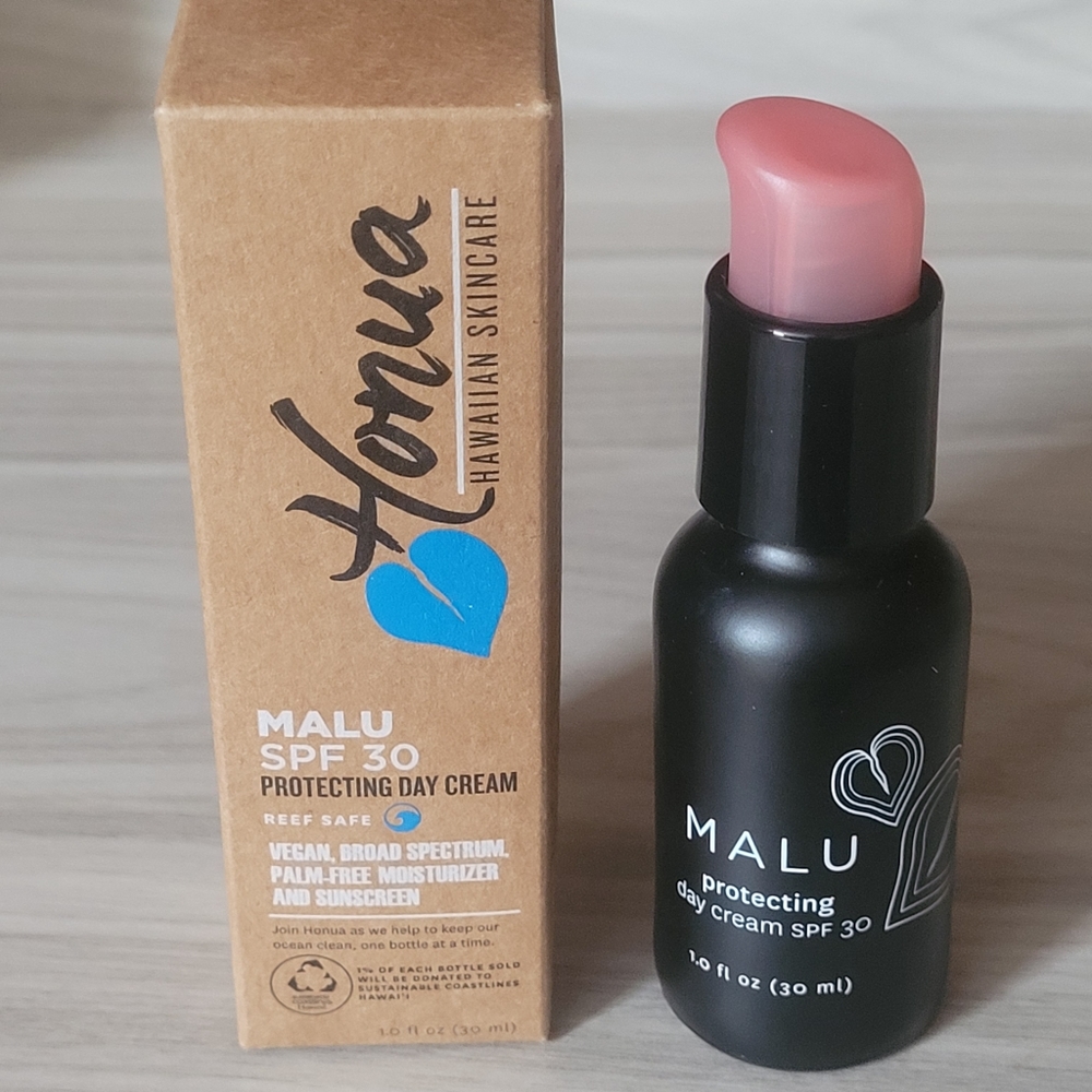 Honua Hawaiian skincare malu spf 30 protecting day cream brand new